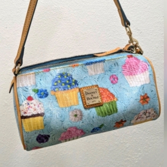 DOONEY & BOURKE Leather  BARREL CUPCAKE BAG - Picture 2 of 6